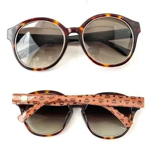 MCM | Accessories | Mcm Round Frame Visetos Cognag  display picture 1